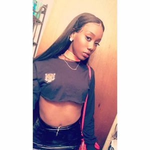 Meet your Posher, Lollaa